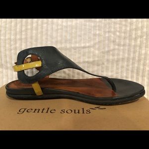 Gena Souls Sz 9 Opal Le Charcoal Blue and Chartreuse Sandals